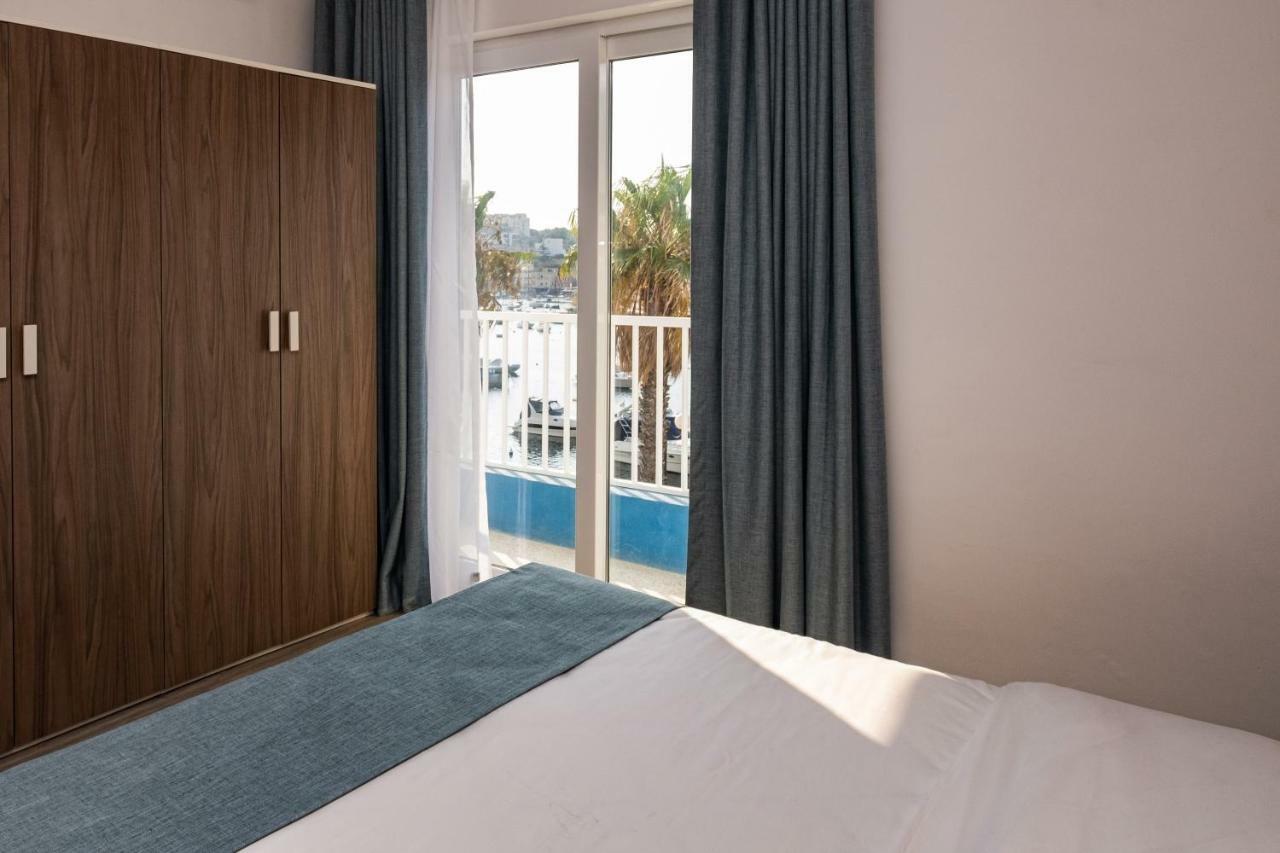 C'Est La Vie Guesthouse Marsaskala Exteriér fotografie